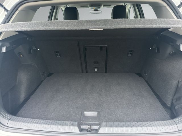 Golf VIII 2.0 TDI DSG GOAL LED+NAVI+AHK+RFK+ACC+