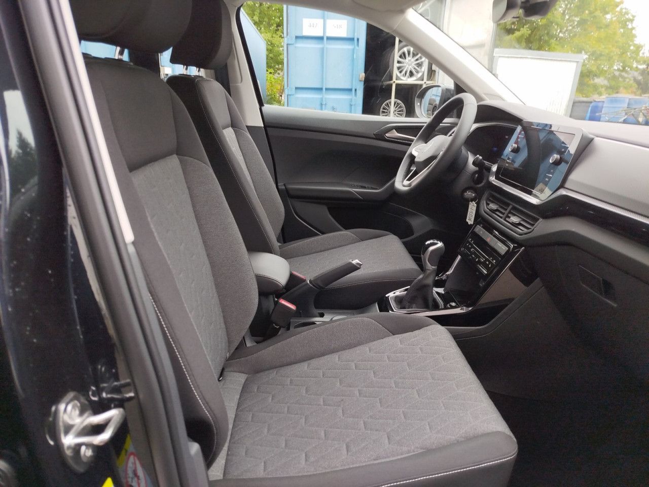 Fahrzeugabbildung Volkswagen T-Cross Start 1.0 TSI 85 kw 6-Gang
