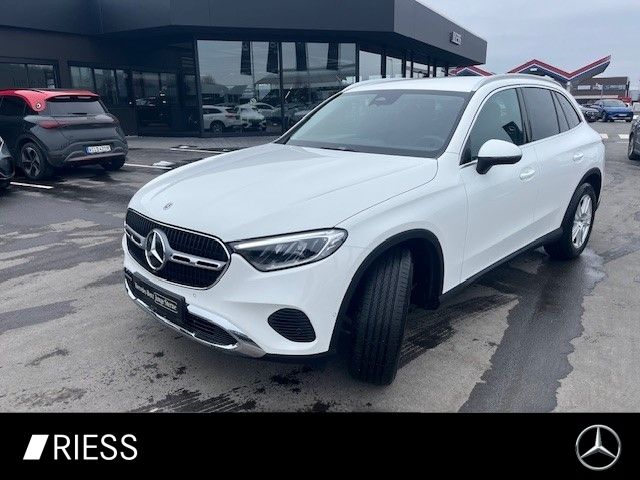 Mercedes-Benz GLC 200 4M Avantgarde Navi LED AHK Ambi Kamera