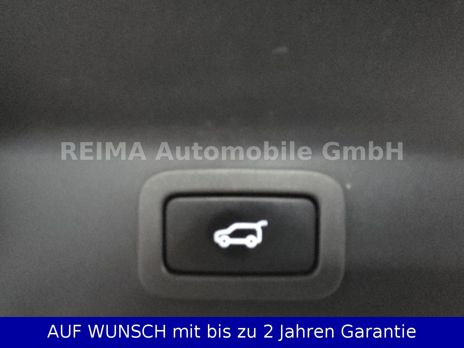 Fahrzeugabbildung Jaguar F-PACE 2,0T Prestige AWD, Pano, Leder, Meridian