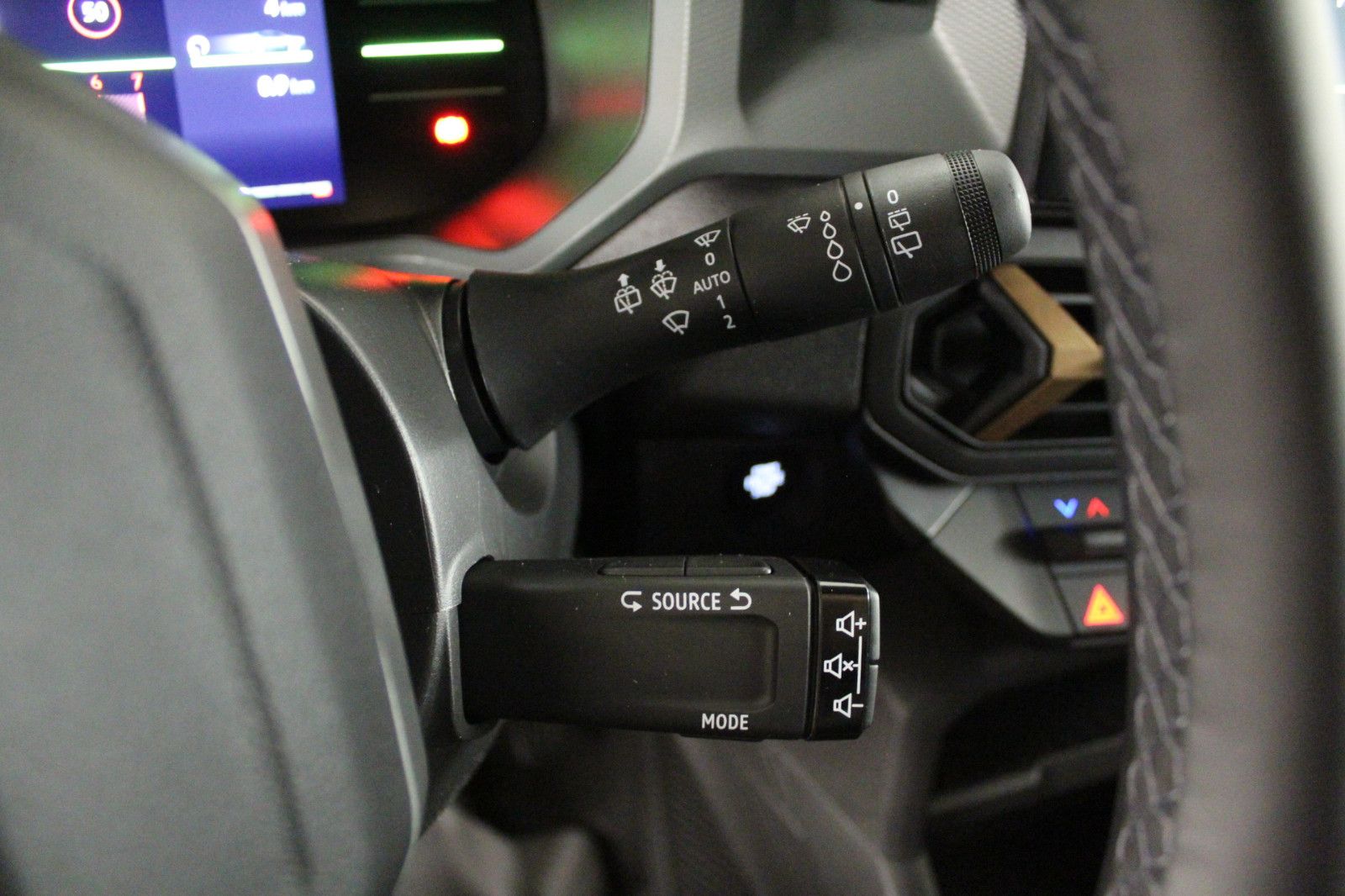 Fahrzeugabbildung Dacia Duster mild hybrid 140 Extreme *Winterp.*MY 26