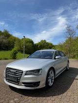 Audi S8 4.0 TFSI tiptronic quattro/Matrix/Pano/Voll - gebrauchte Audi S8 aus dem Jahr 2012