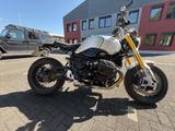 BMW R nineT
