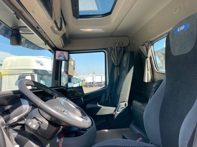 Fahrzeugabbildung DAF FAT XFC 530 Meiller Trigenius D316