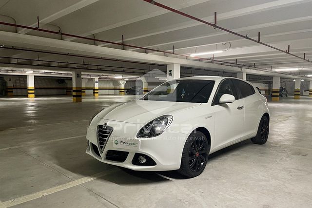 Alfa Romeo ALFA ROMEO Giulietta 1.6 JTDm-2 105 CV Distincti