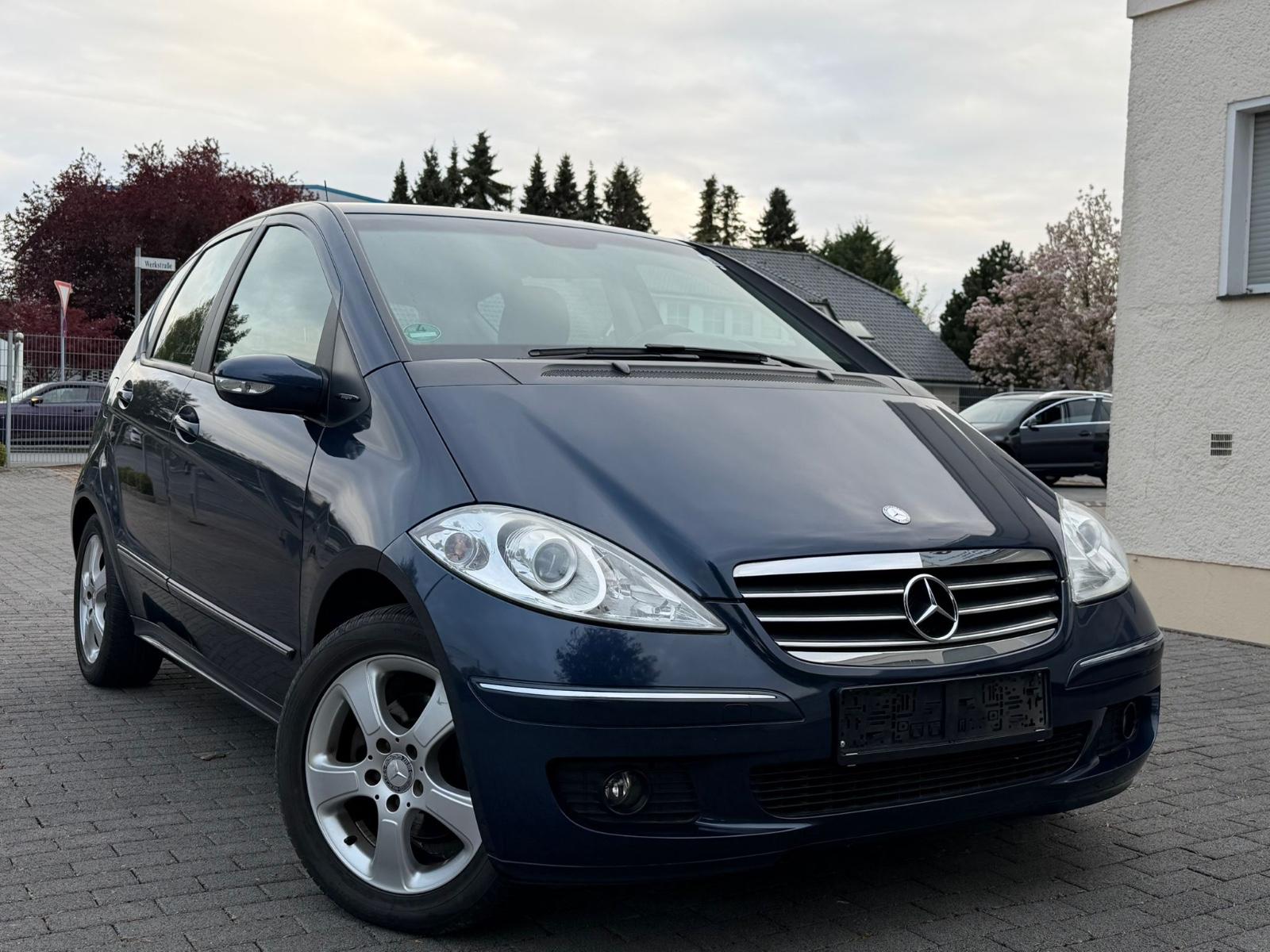 Mercedes-Benz A 150 Avantgarde ; 4 Türer ; 1 Hand ; TÜV 10/27
