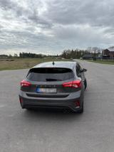 Ford Focus 1,0 EcoBoost 92kW ST-Line Auto ST-Line - Ford Focus: Standheizung