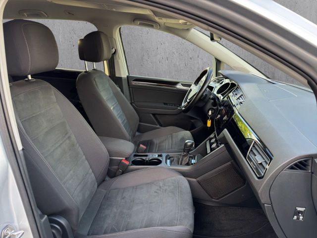Touran Highline 2.0 TDI DSG Navi/RFK/Sitzhzg/APC