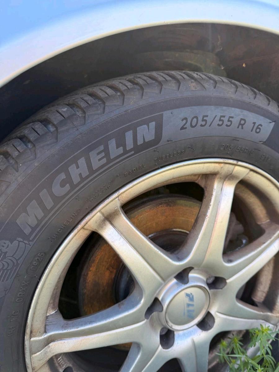 Mercedes-Benz 220 2006 — photo 9