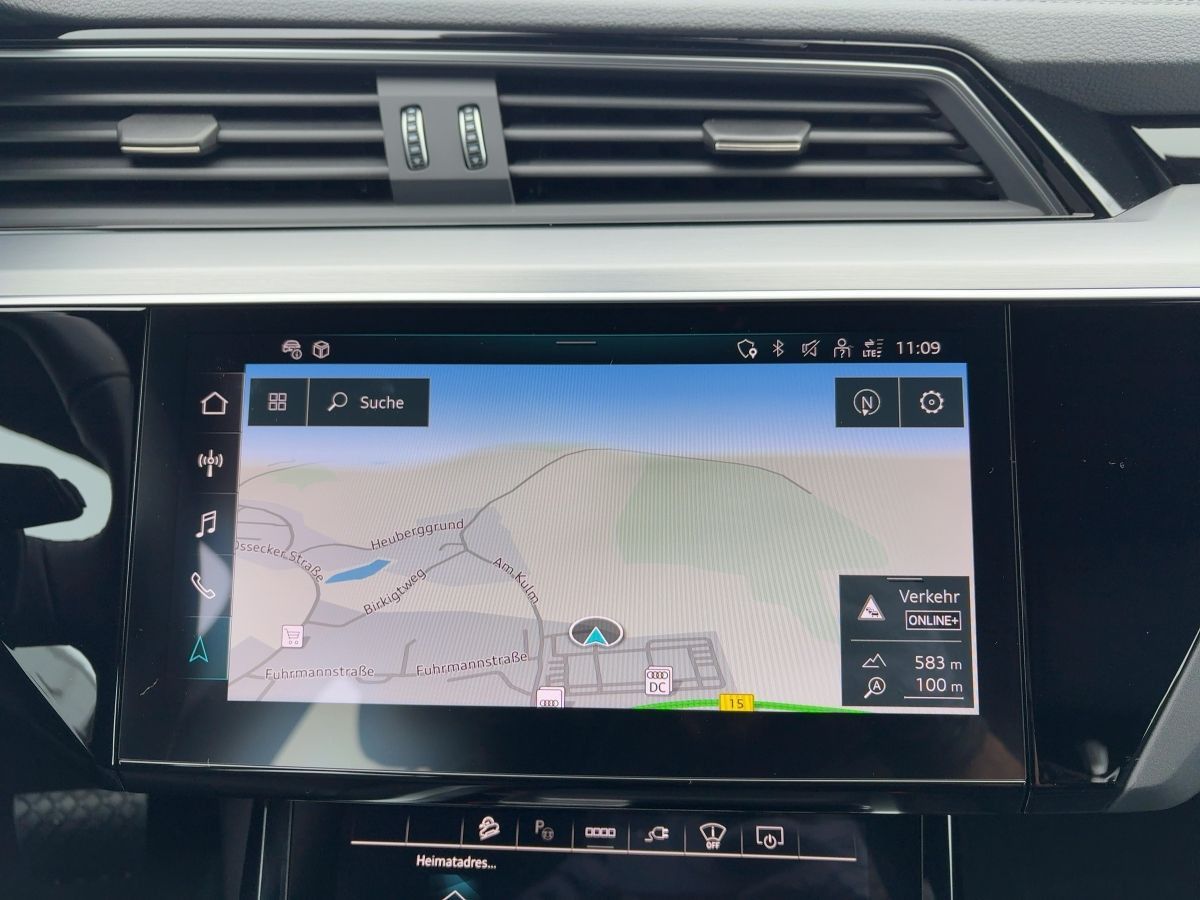Audi Q8 e-tron - Bild 11