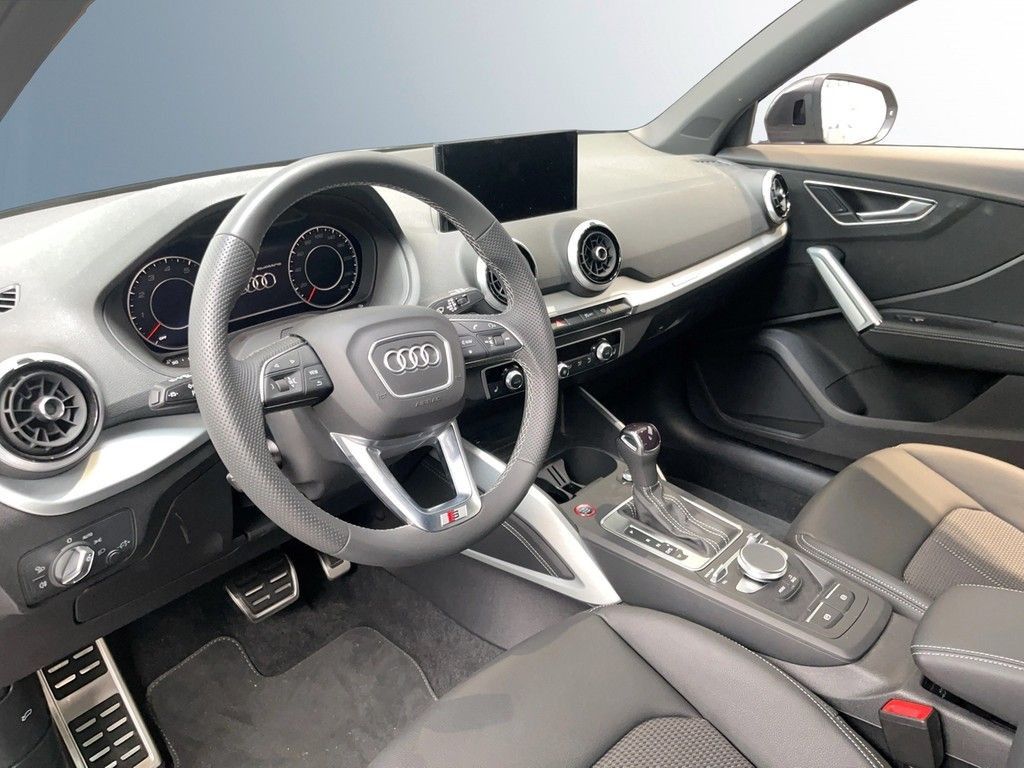 Audi SQ2 - Bild 11