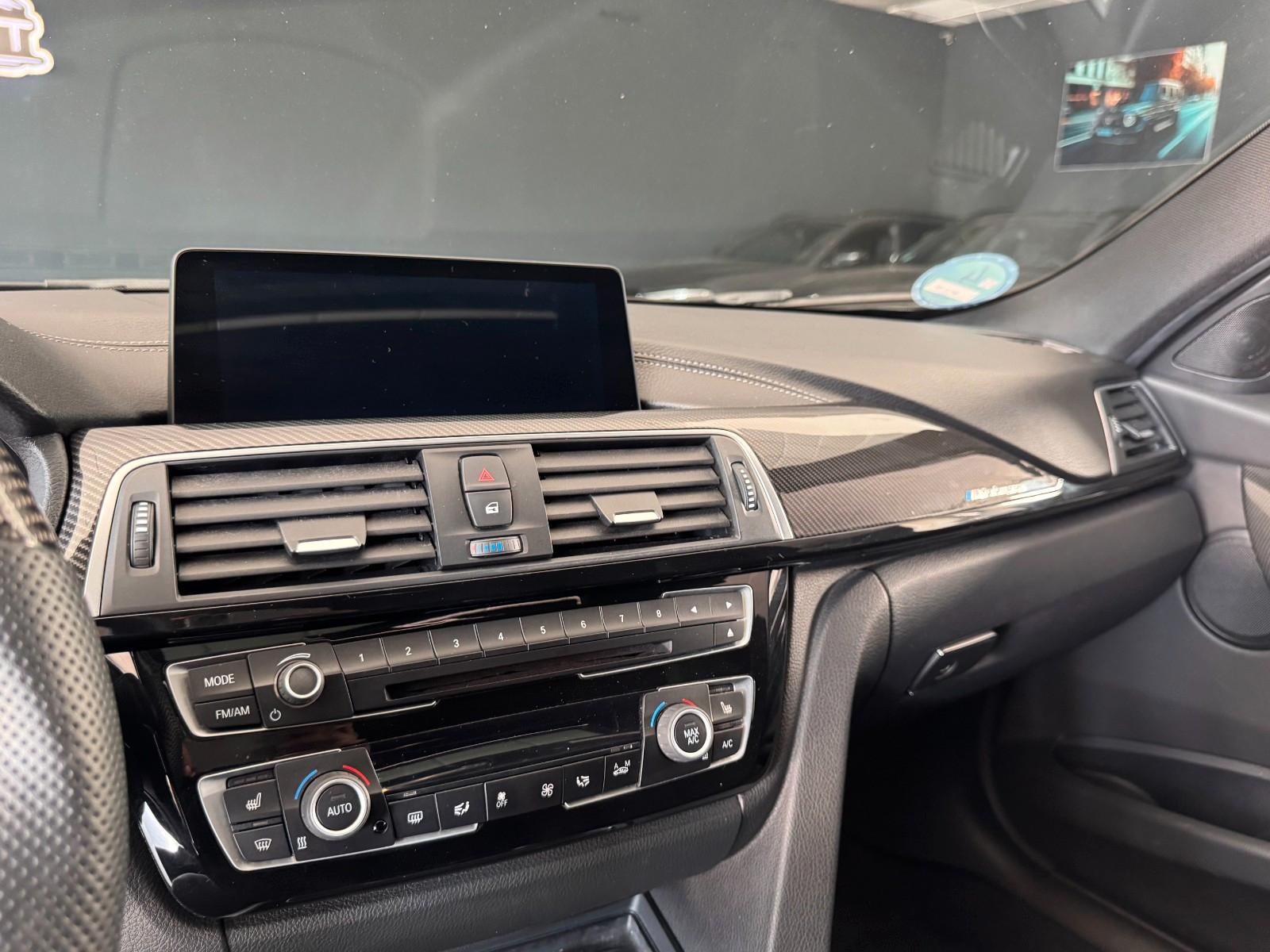 BMW 330i xDrive M Sport Shadow/LED/Carbon/Performanc