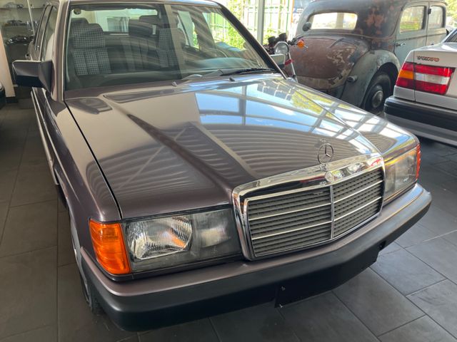 Mercedes-Benz 190 E 2.3 Automatik