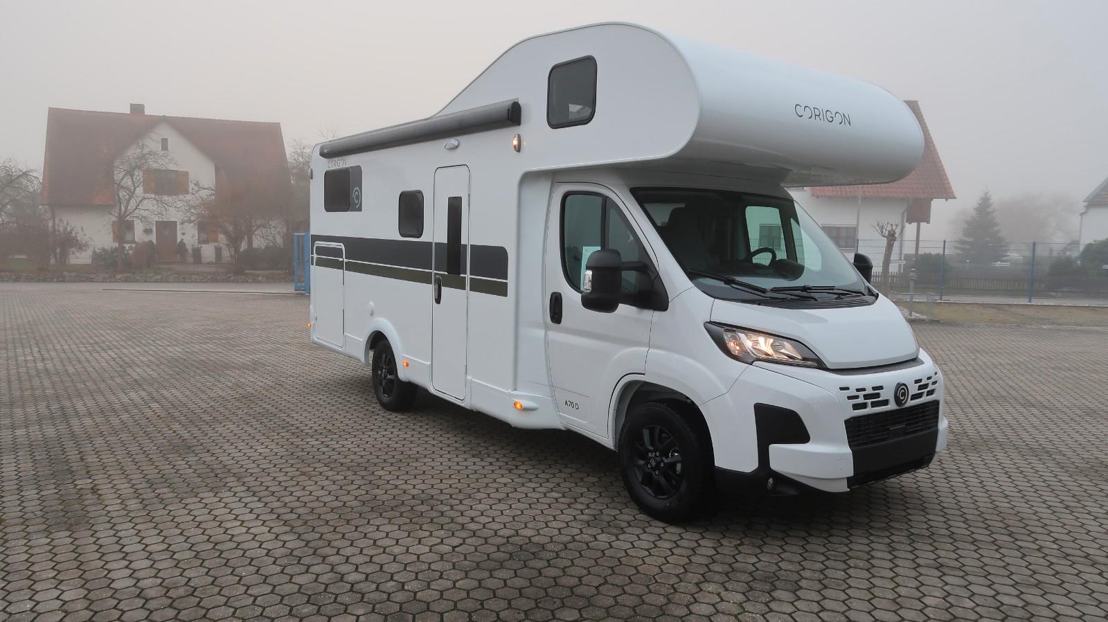 Corigon A 70 D 6 Sitzer mit Navi u. 3,5 T  ! Auktion ! !