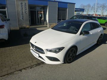 Mercedes-Benz CLA 200 d Shooting Brake *AMG-Line/LED/AHK*