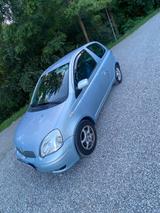 Toyota Yaris 1.3 zu verkuafen TÜV 04/2027 - gebrauchte Toyota Yaris aus dem Jahr 2003