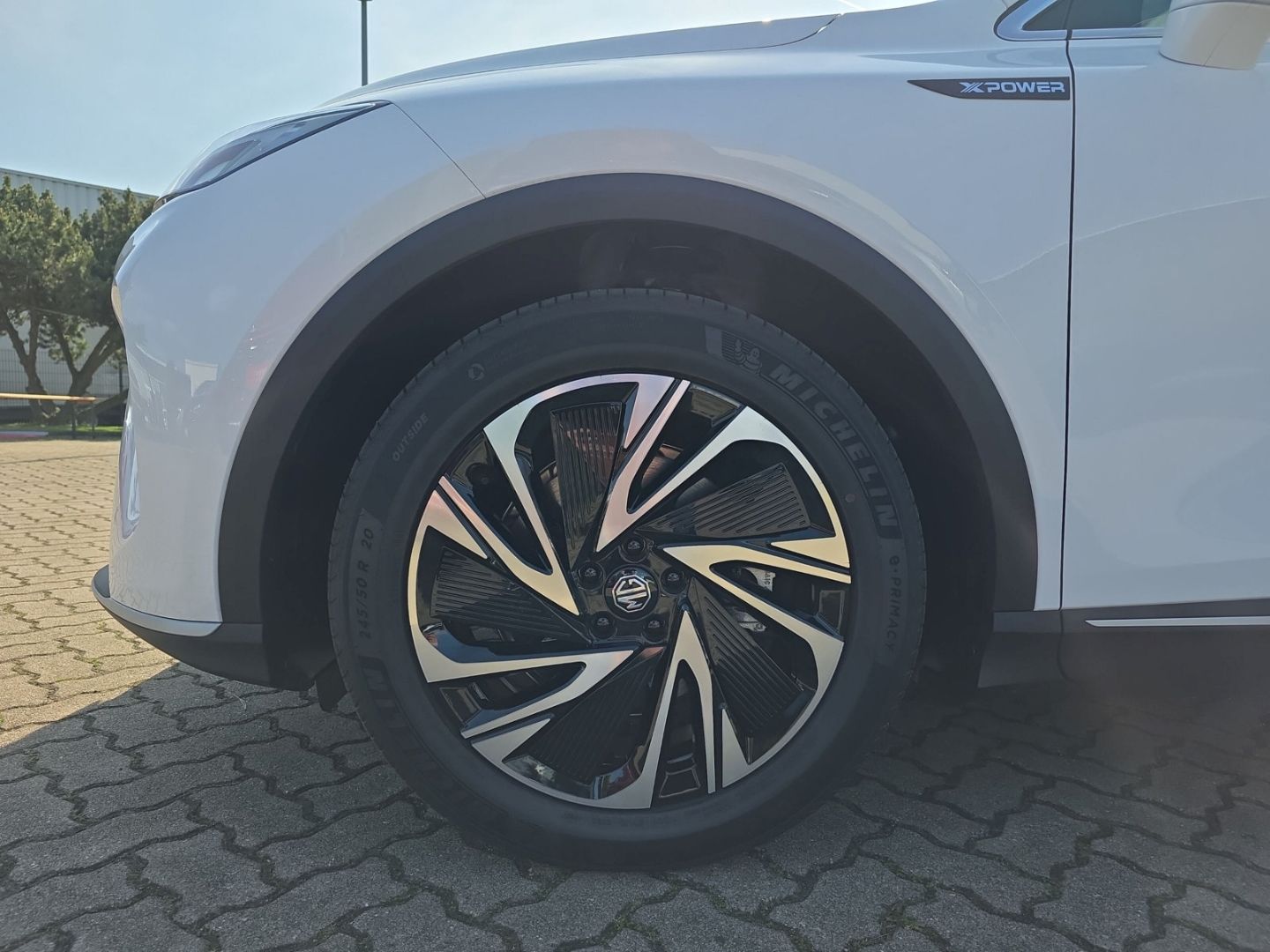 MG S6 EV