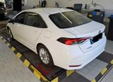 Toyota Corolla 1.5 VBT-I 125 PS Garagenauto Rentner - Toyota Corolla: Von Privat