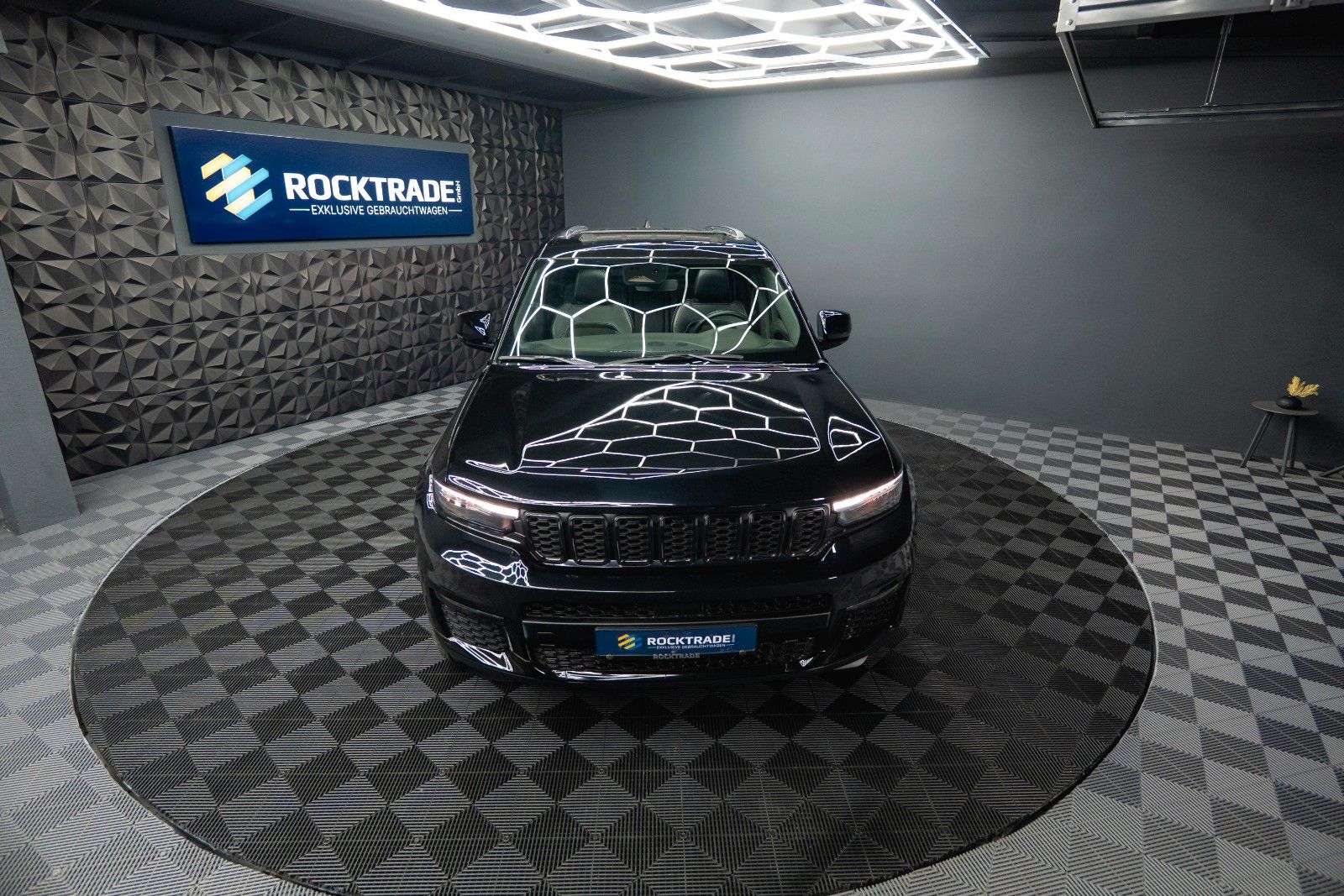 Fahrzeugabbildung Jeep Grand Cherokee 3.6 4x4 Altitude *ACC*Pano*LED*