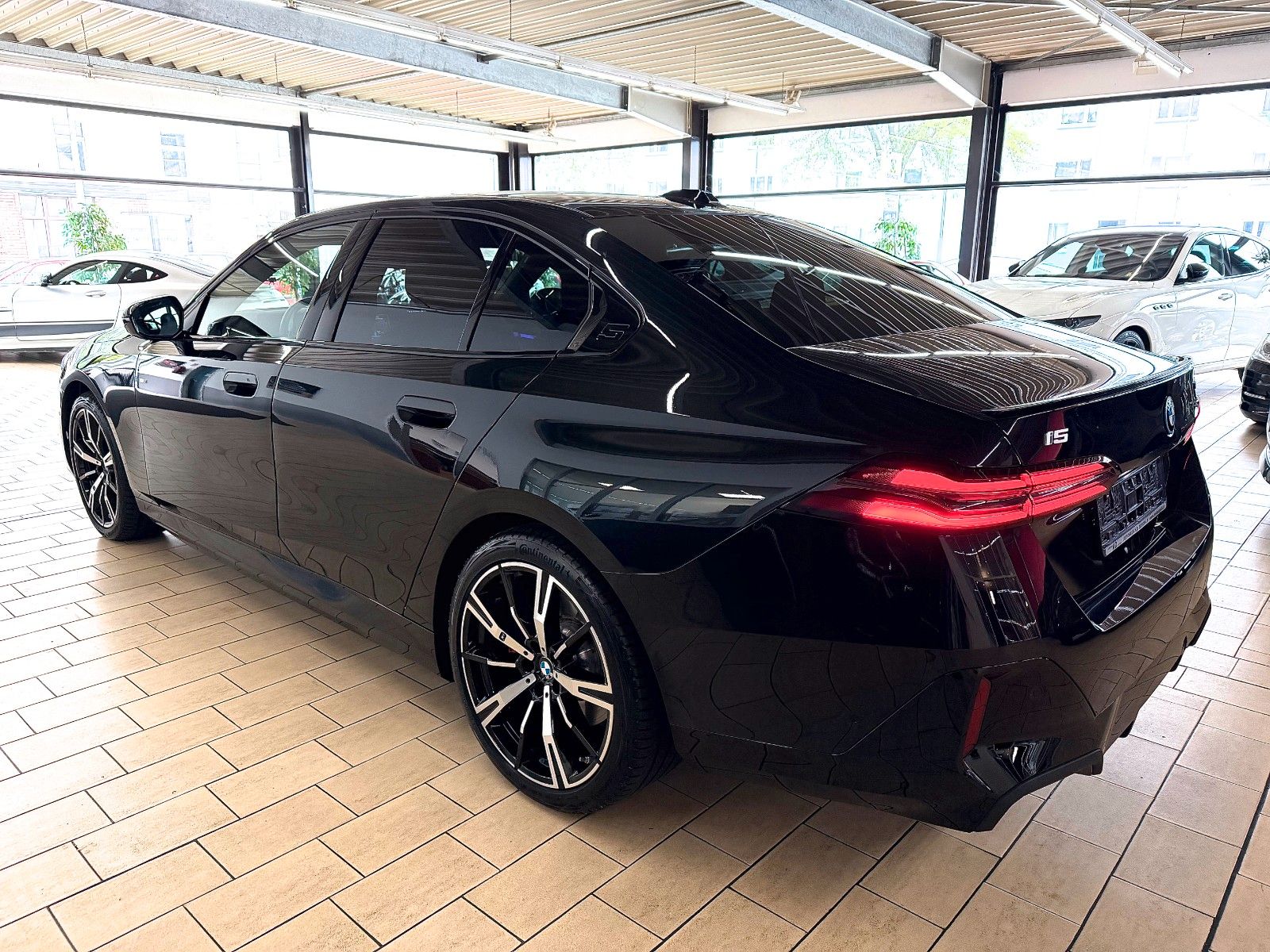 BMW i5 40 xDrive M SPORT *VOLLAUSST+20'M+NP. 99.750€ foto 10