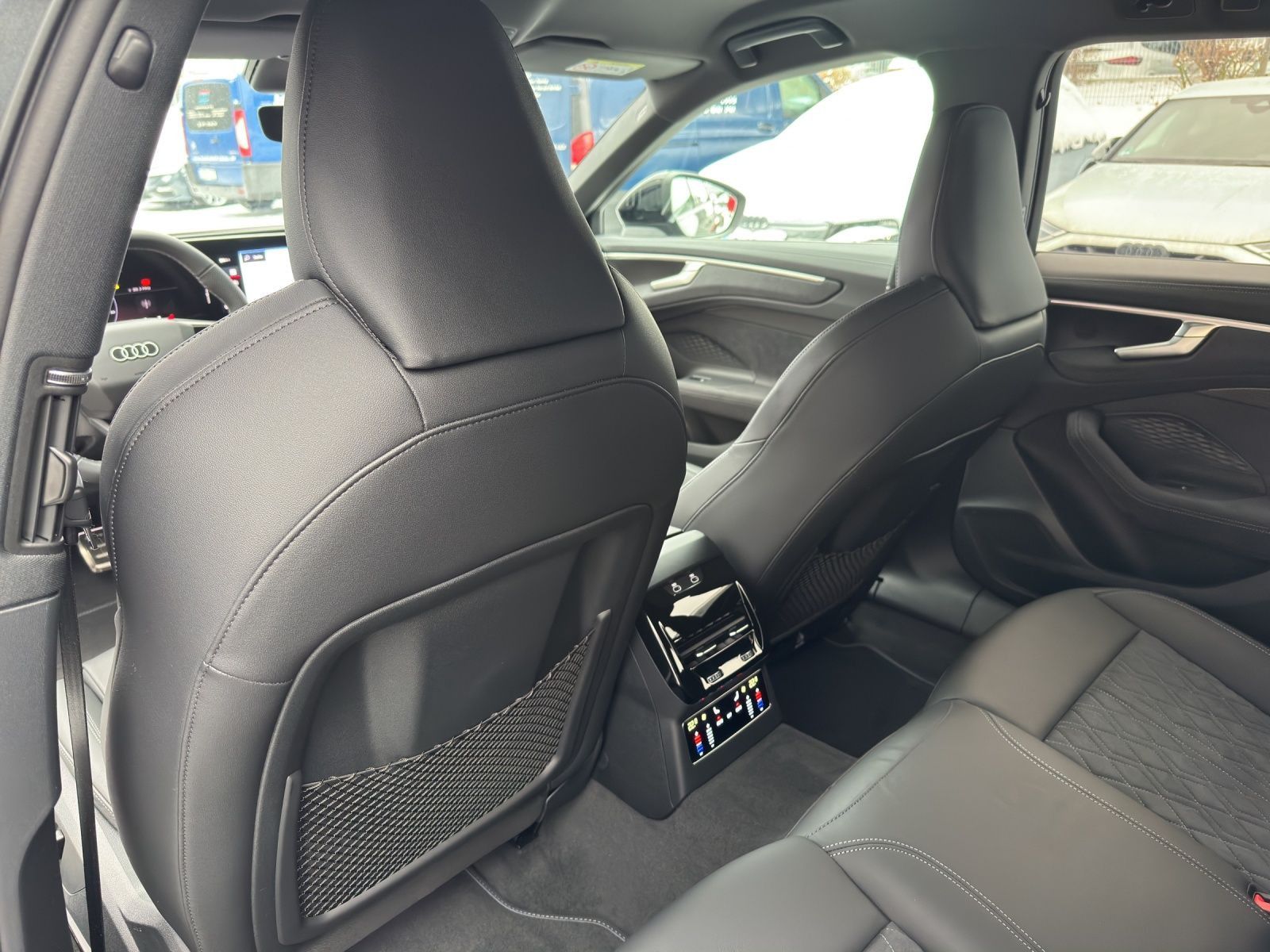Audi A6 - Bild 17