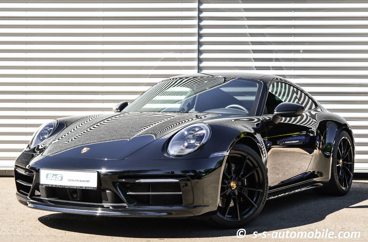 PORSCHE 992 Carrera S SportDesign Matrix Carbon PASM-10