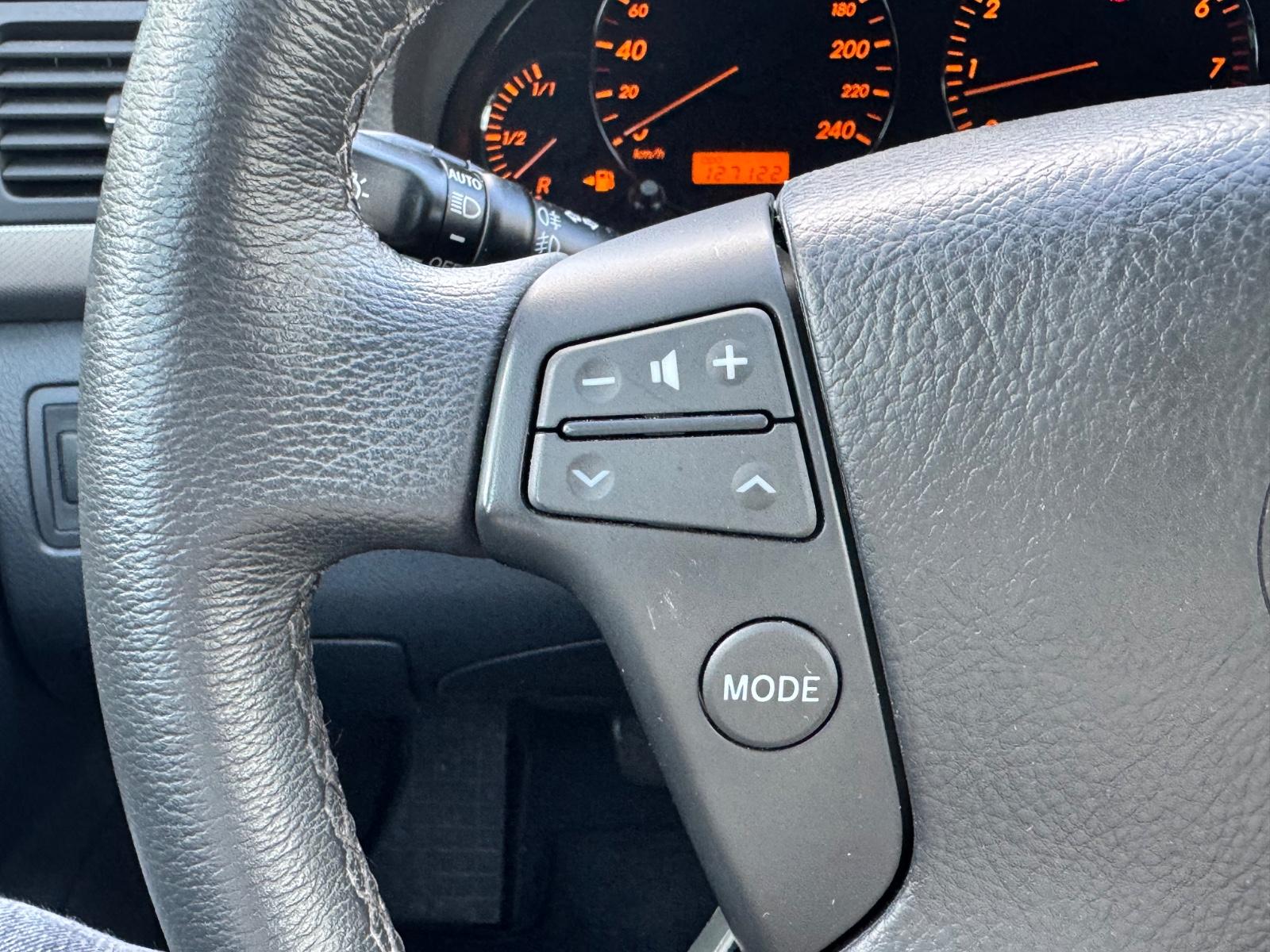 Toyota Avensis 2008 — photo 8