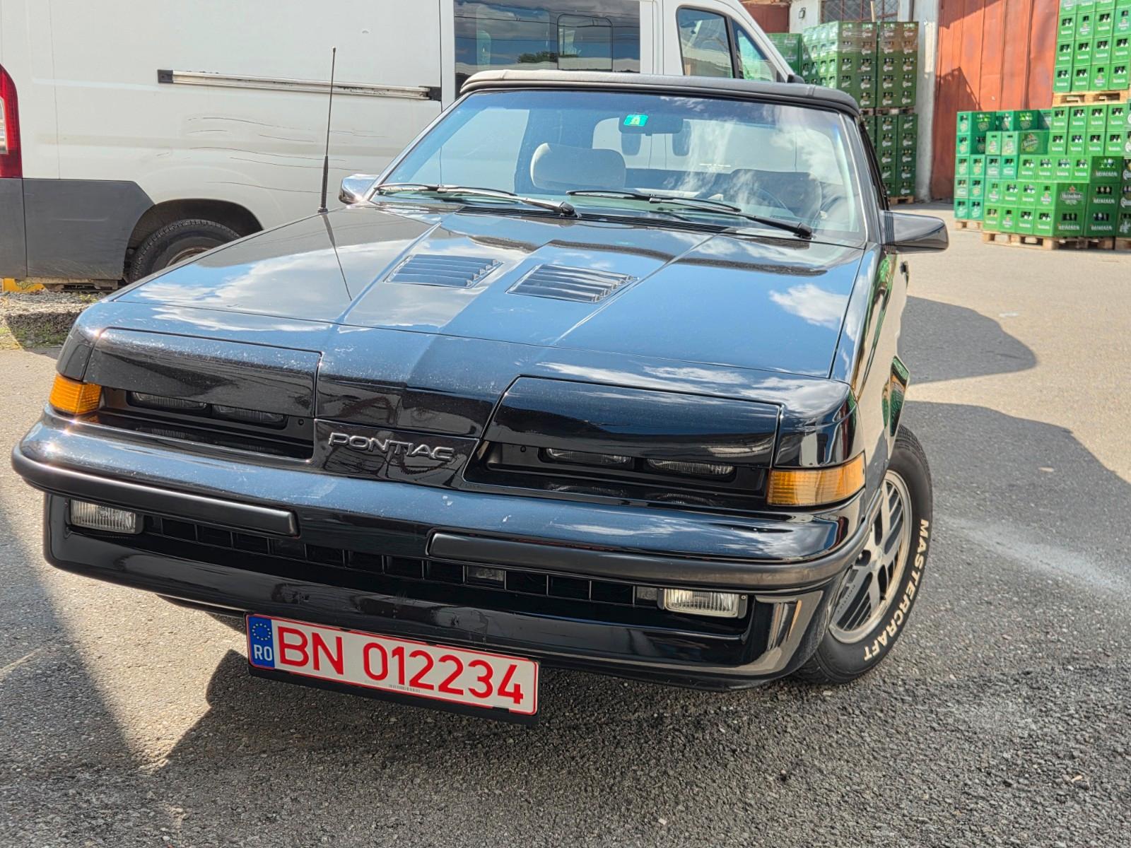 Pontiac Sunbird