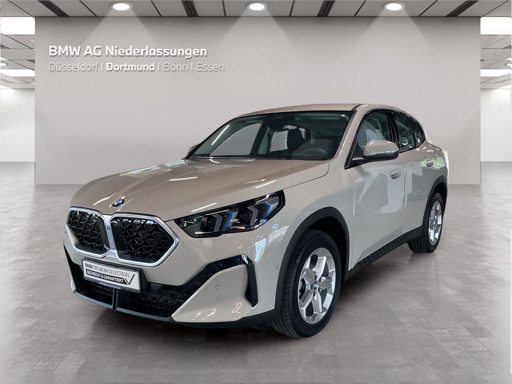 Image of BMW X2