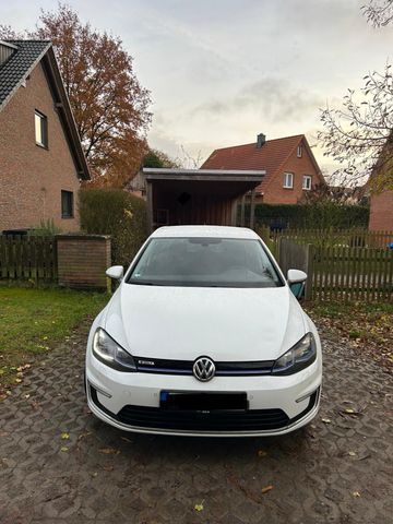 Volkswagen Vw E-Golf VII  Automatik Apple Play LED AC...