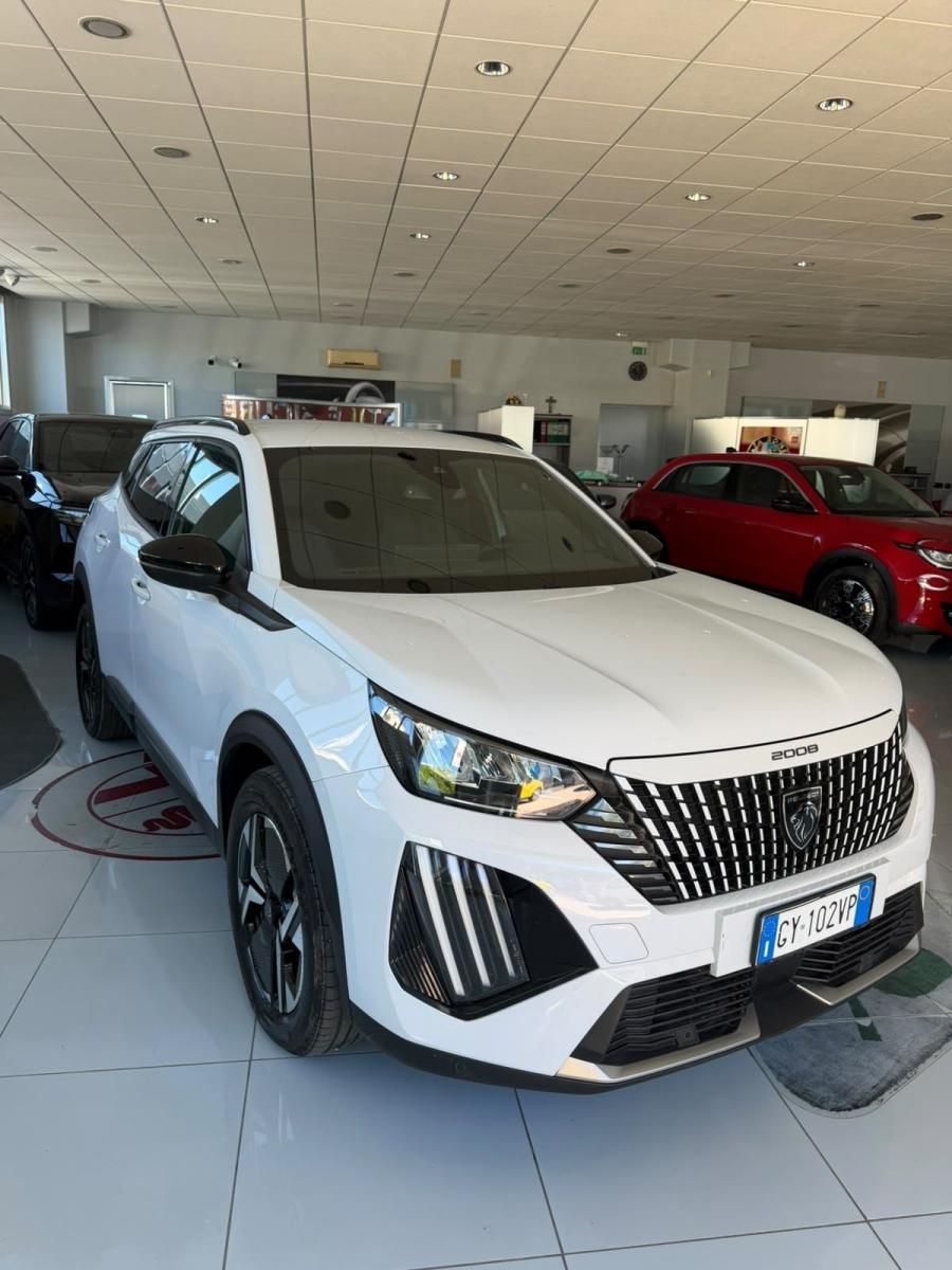 Peugeot PEUGEOT - 2008 - PureTech 100 S&S Allure imagem 2