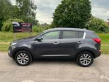 Kia Sportage FIFA World Cup Edition 4WD / Automatic - Kia mit Diesel-Antrieb: Geländewagen, Automatik