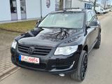Volkswagen Touareg V6 TDI TÜV & ASU NEU AHK SHZ Navi - Volkswagen Touareg aus 2009: TDI