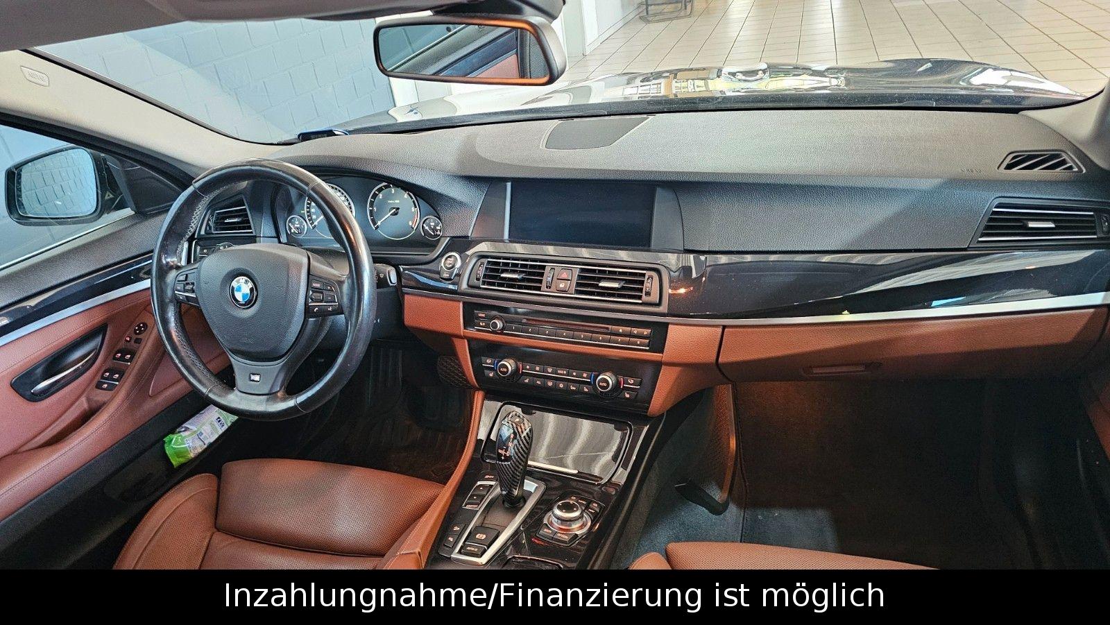 BMW 530d Touring  xDrive+LHZ+R-Cam+Head Up+Leder+SHZ