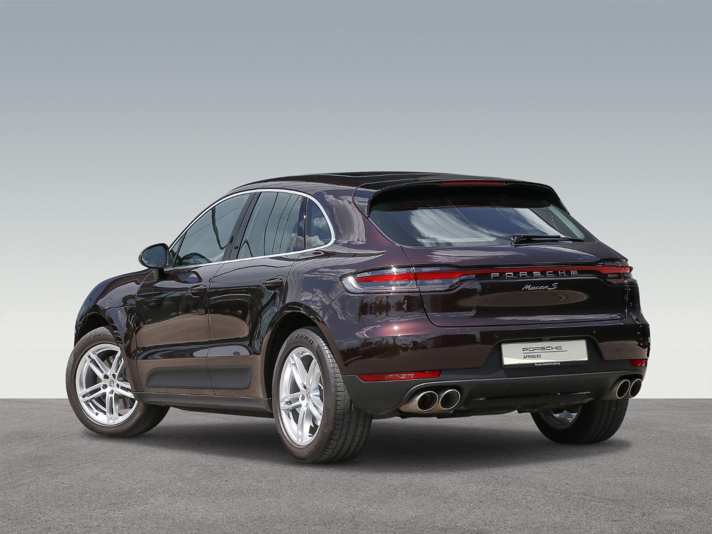 Porsche Macan S Luftfederung PASM Rückfahrkamera