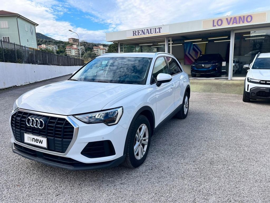 Image of Audi Q3