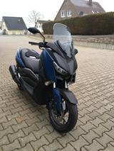Yamaha XMAX 300 - Yamaha Motorräder in Bielefeld
