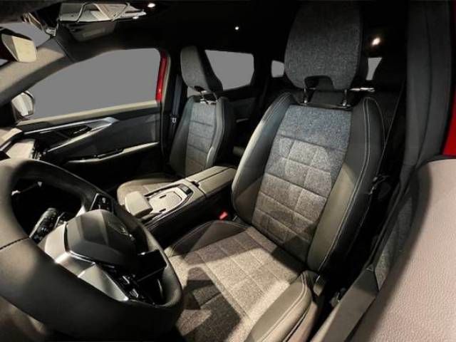 Fahrzeugabbildung Renault Espace 6 Techno E-Tech Full Hybrid 200 7- Sitzer
