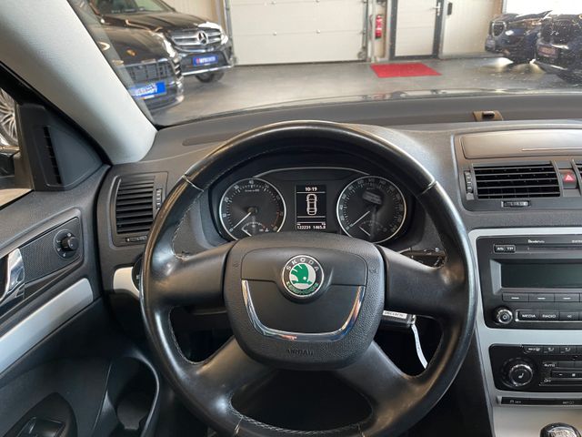 Skoda Octavia Combi Impuls Edition 1.4*SHZ*PDC*2.HAND*