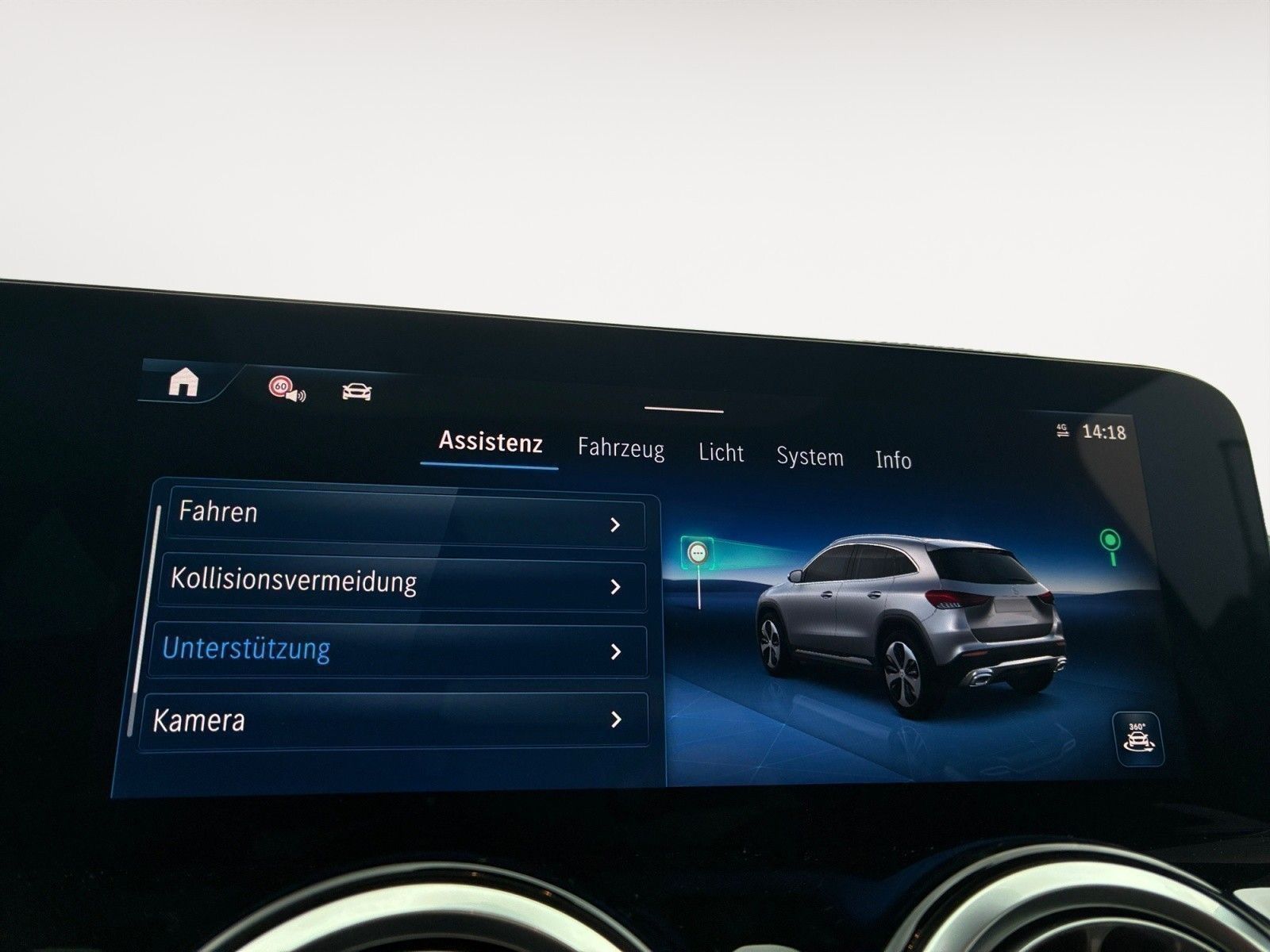 Mercedes-Benz GLA 220 4 MATIC AMG LED TEMPOMAT PANORAMA NAVI foto 21