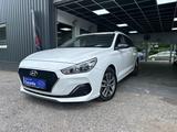 Hyundai i30 cw YES! - Hyundai Unfallwagen