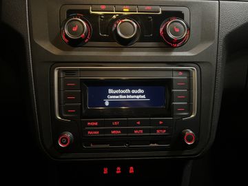 Bild 10 VW Caddy 2.0 TDI Trendline