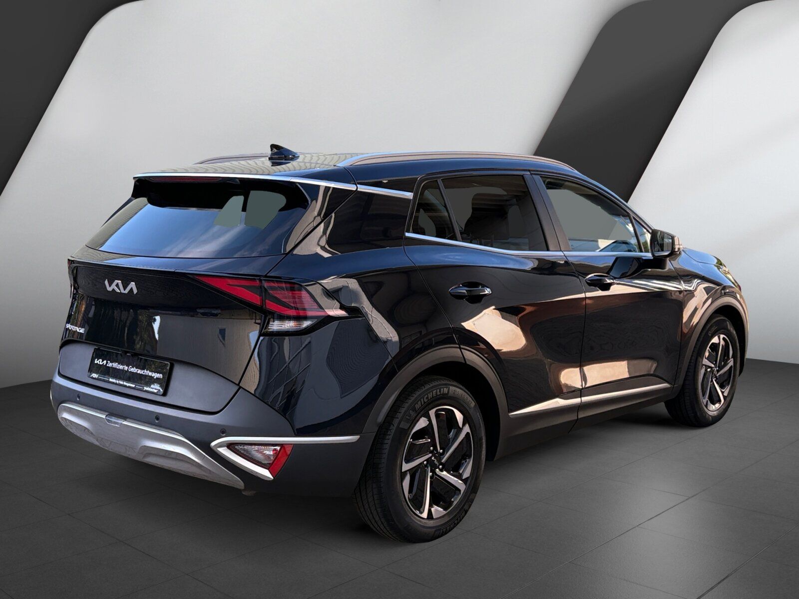 Fahrzeugabbildung Kia Sportage 1.6 48V Mild Hybrid Vision Autom./Klima