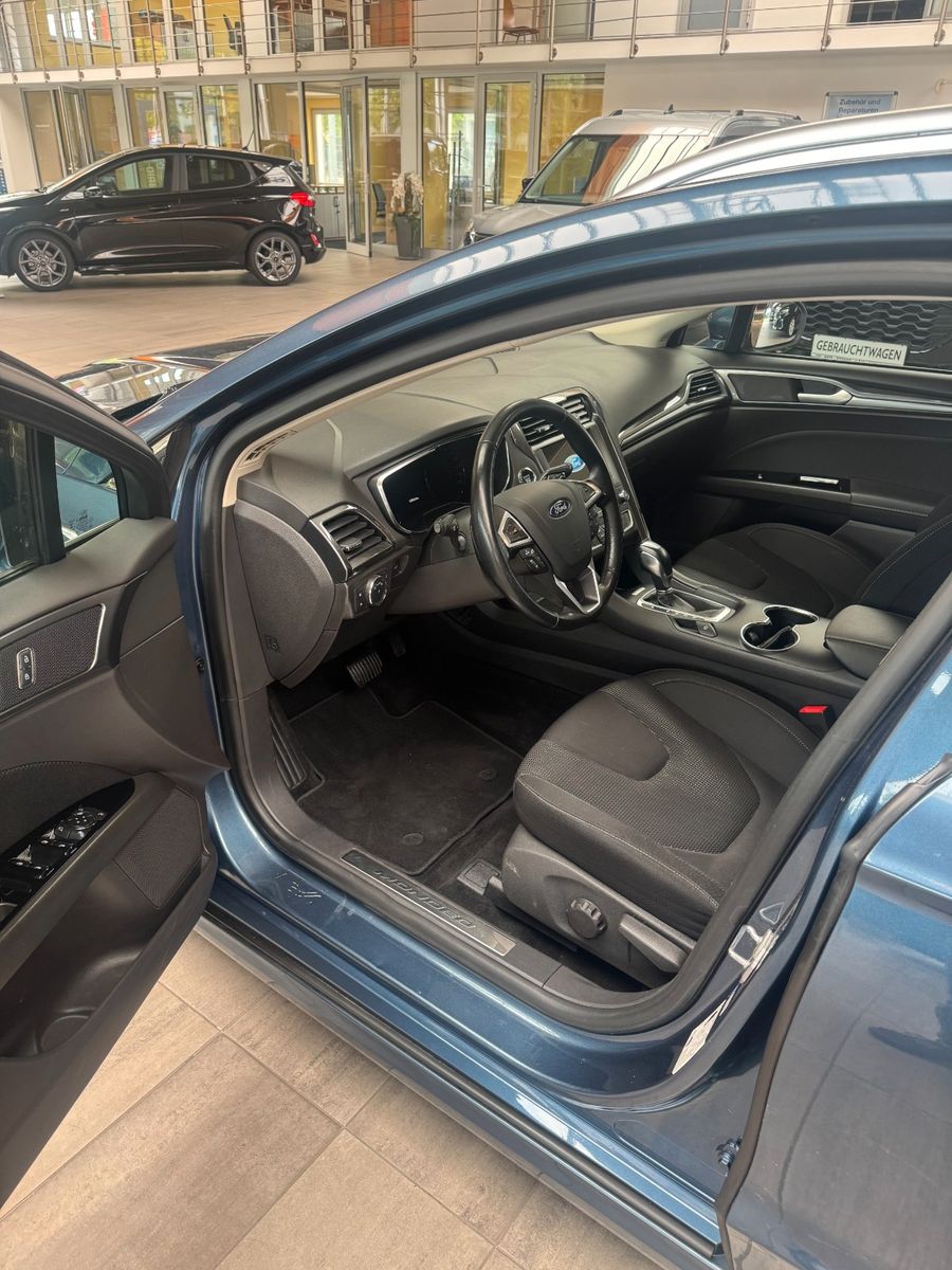 Fahrzeugabbildung Ford Mondeo Turnier Titanium Automatik
