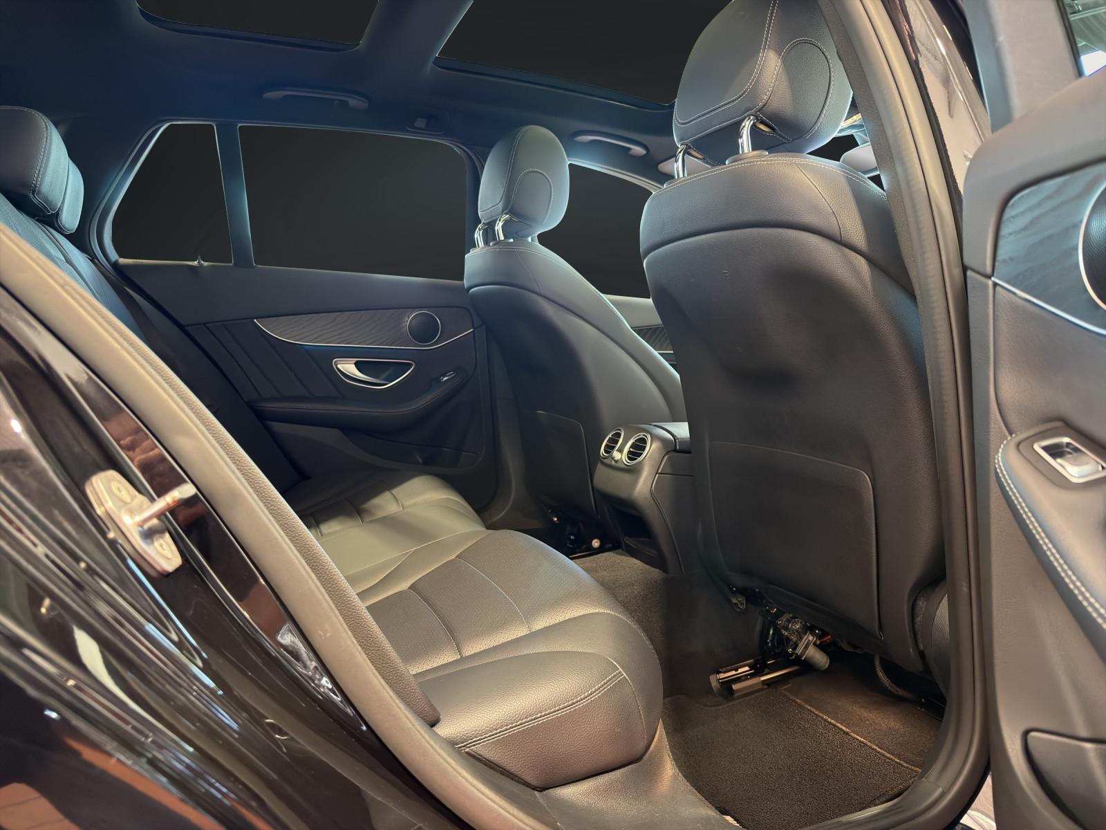Mercedes-Benz C 400 4Matic T | AMG-Line | Pano | Comand