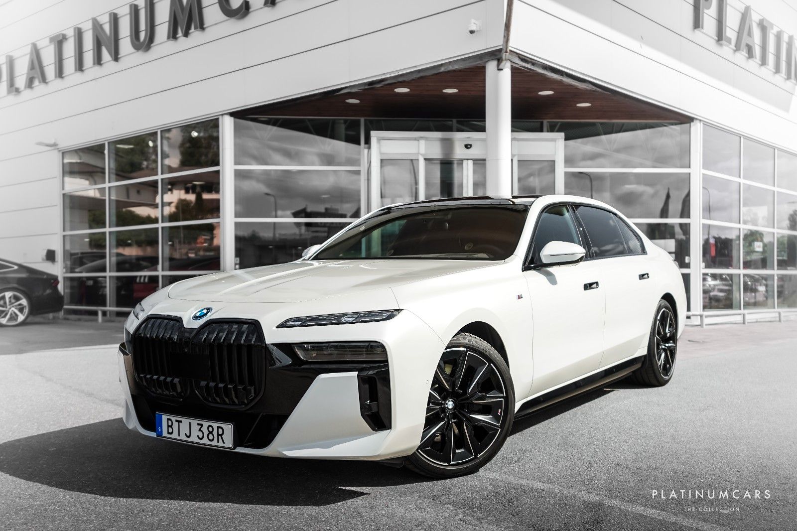BMW i7 xDrive60 M Sport Pro 544hp / Executive / Inno