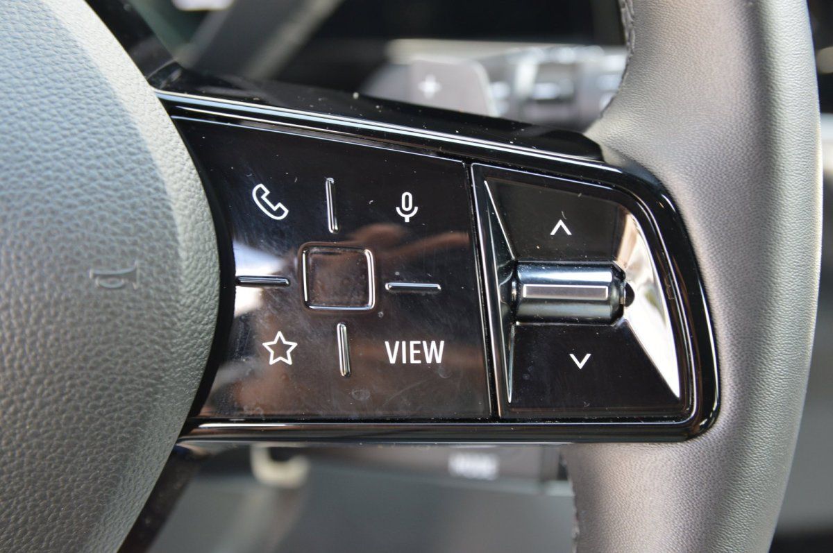 Fahrzeugabbildung Renault Austral   Equilibre Automatik LED
