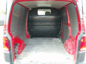 Volkswagen T6 Transporter - 11