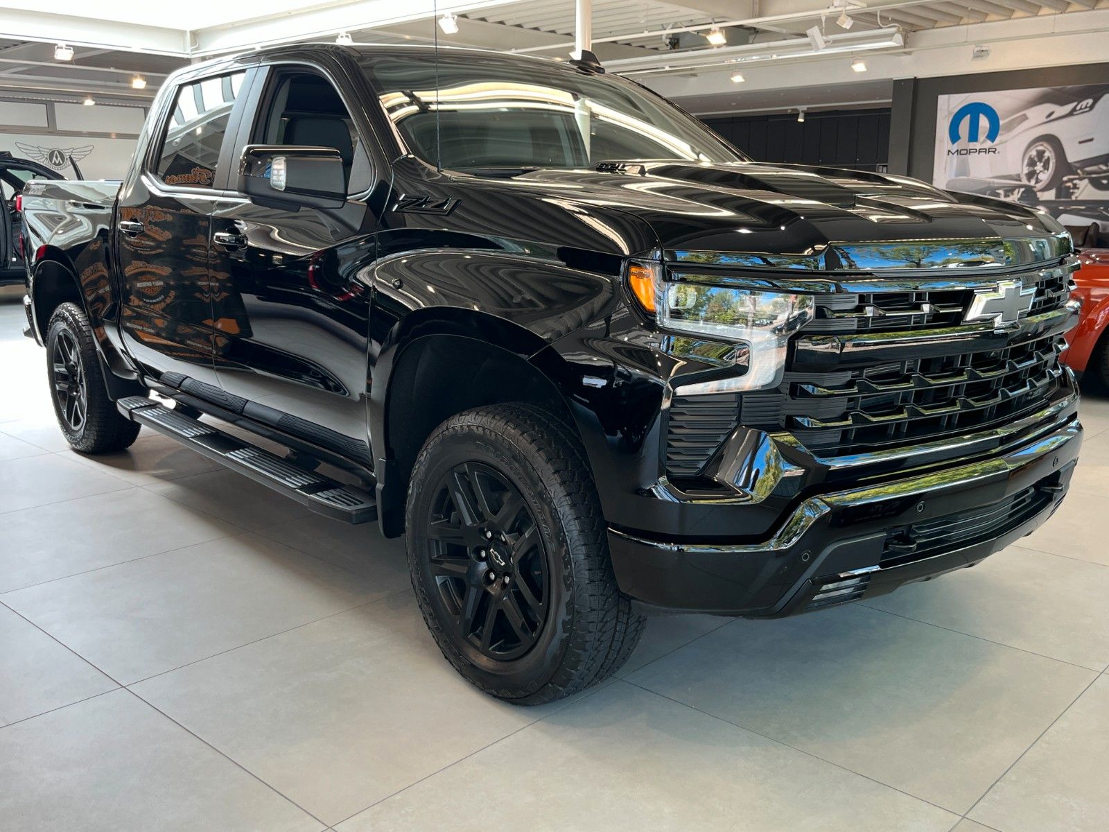 Fahrzeugabbildung Chevrolet Silverado Trail Boss 6.2 V8 LPG