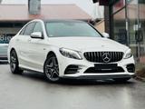 Mercedes-Benz C 43 AMG PANO/BURMESTER/SPORTABGAS/CARPLAY - Mercedes-Benz C 43 AMG Gebrauchtwagen